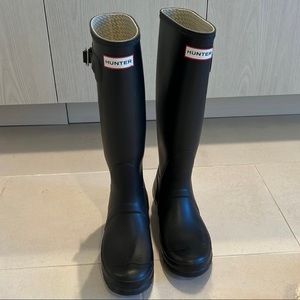Black Tall Hunter Boots